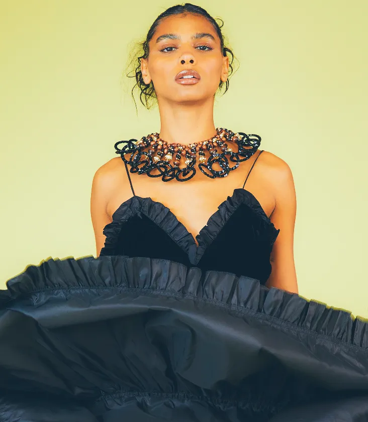 1960s Beaded Plastic Ring Collar