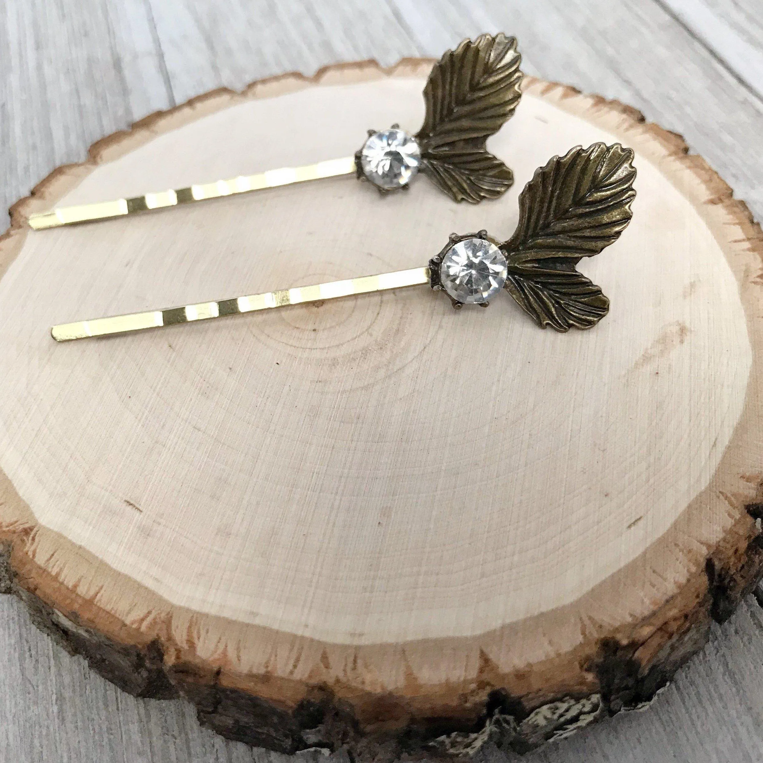 Bronze Boho Leaf Hair Pins with Rhinestone Accents - Stylish and Elegant Hair Accessories