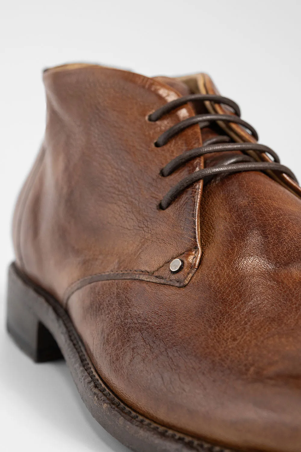 KNIGHTON tawny-brown chukka boots.