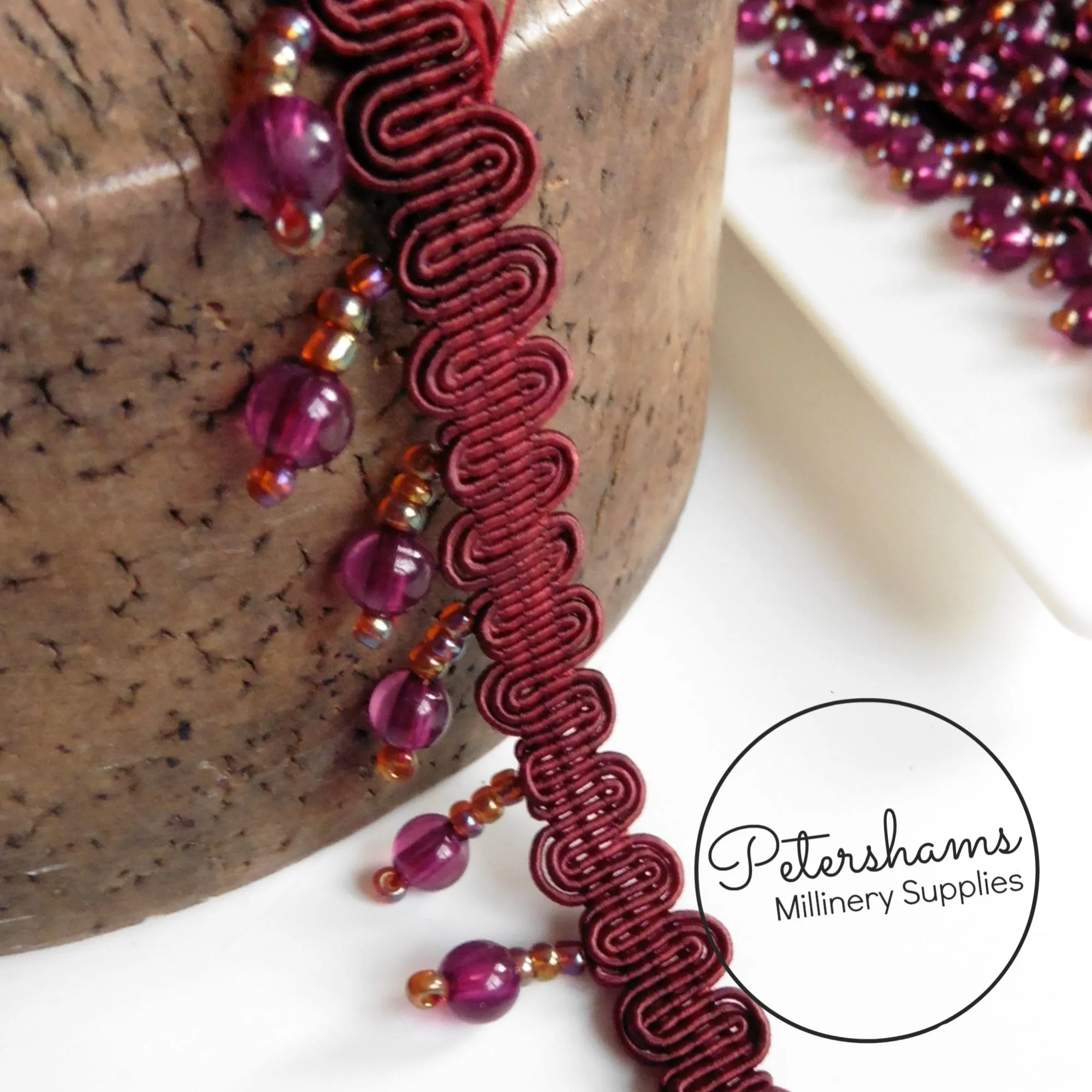 Round Bead Fringe on Wavy Gimp Braid Trim - 1m