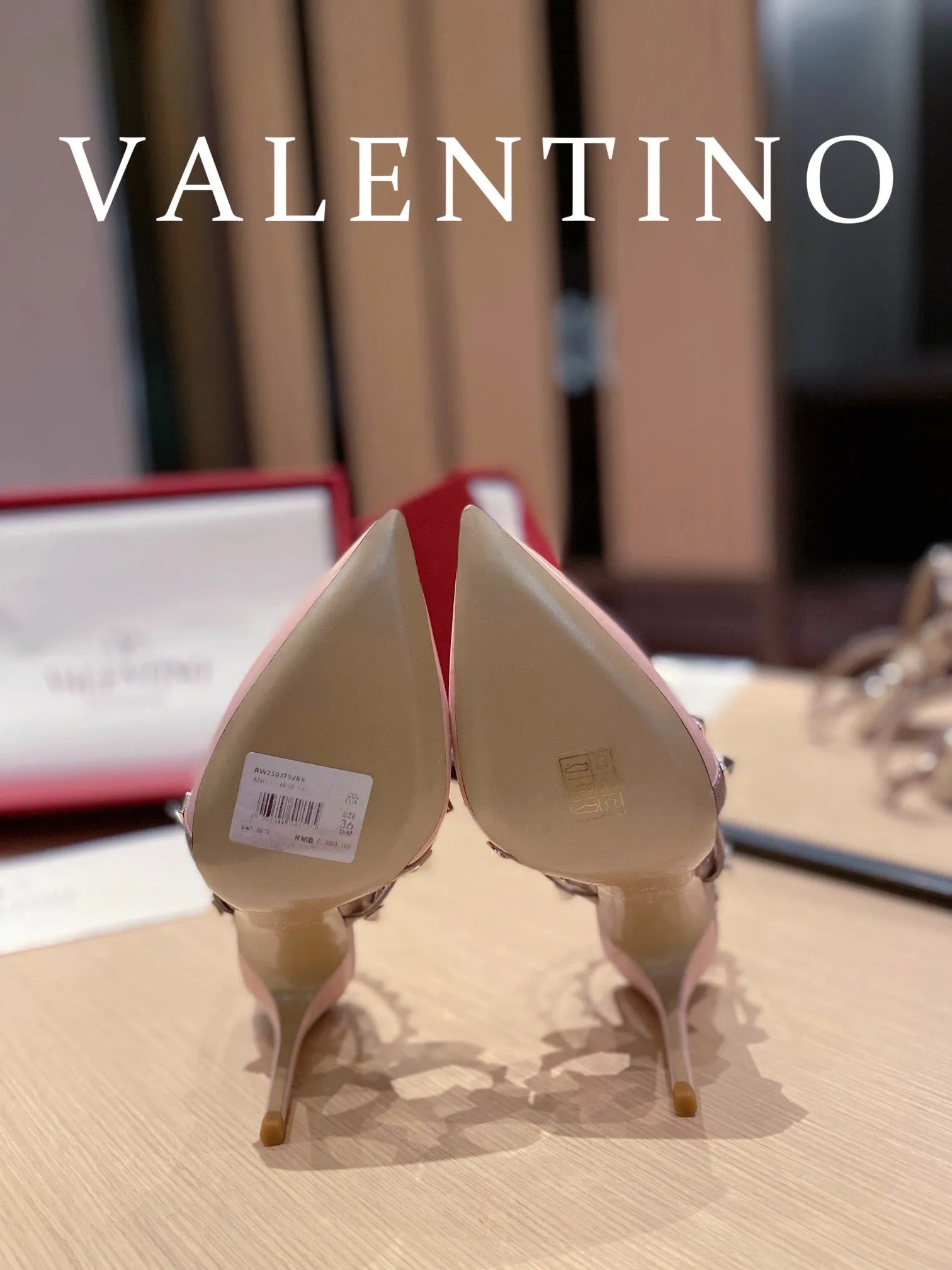 SE842 VLTN High Heels / Size4-11 / 9cm